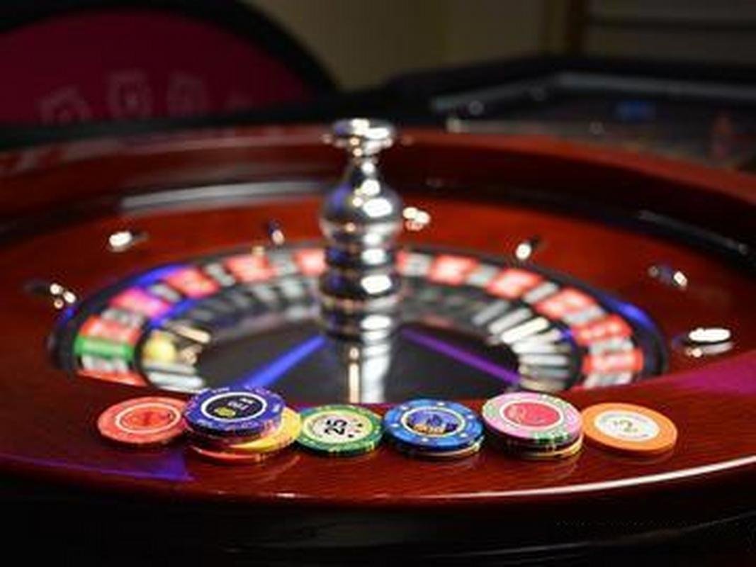 Sports and casino-style content section for z77 visitors